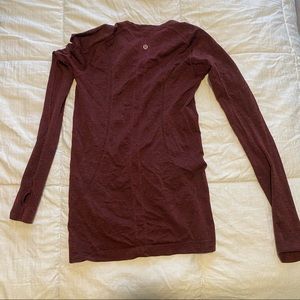 Lululemon workout long sleeve top